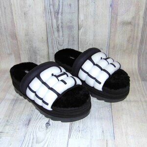UGG Maxi Slide Logo Black/White Sheepskin Platform Slippers Womens Size 9